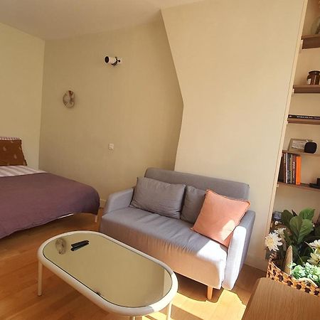 Studio Calme Et Ensoleille Entierement Renove Paris Luaran gambar